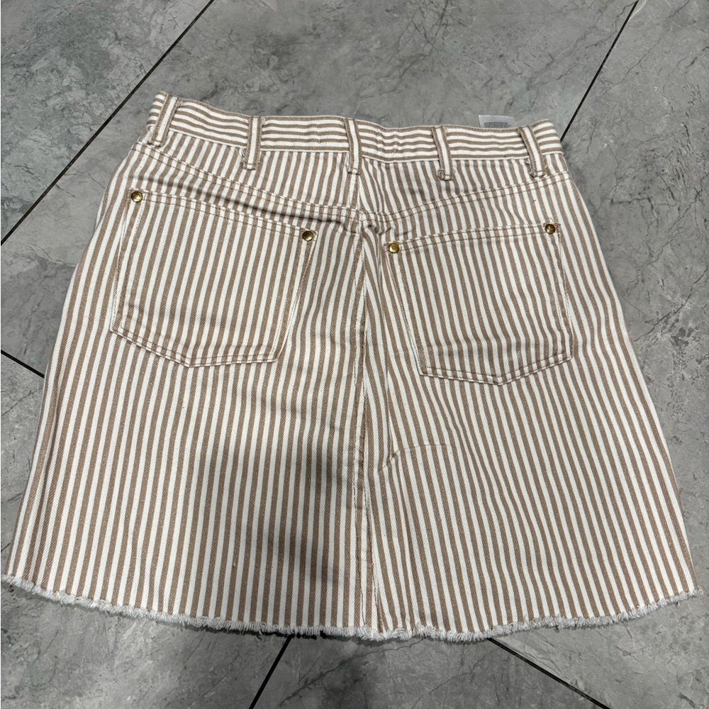 Reformation Tan and White Striped Mini Skirt - Picture 5 of 7